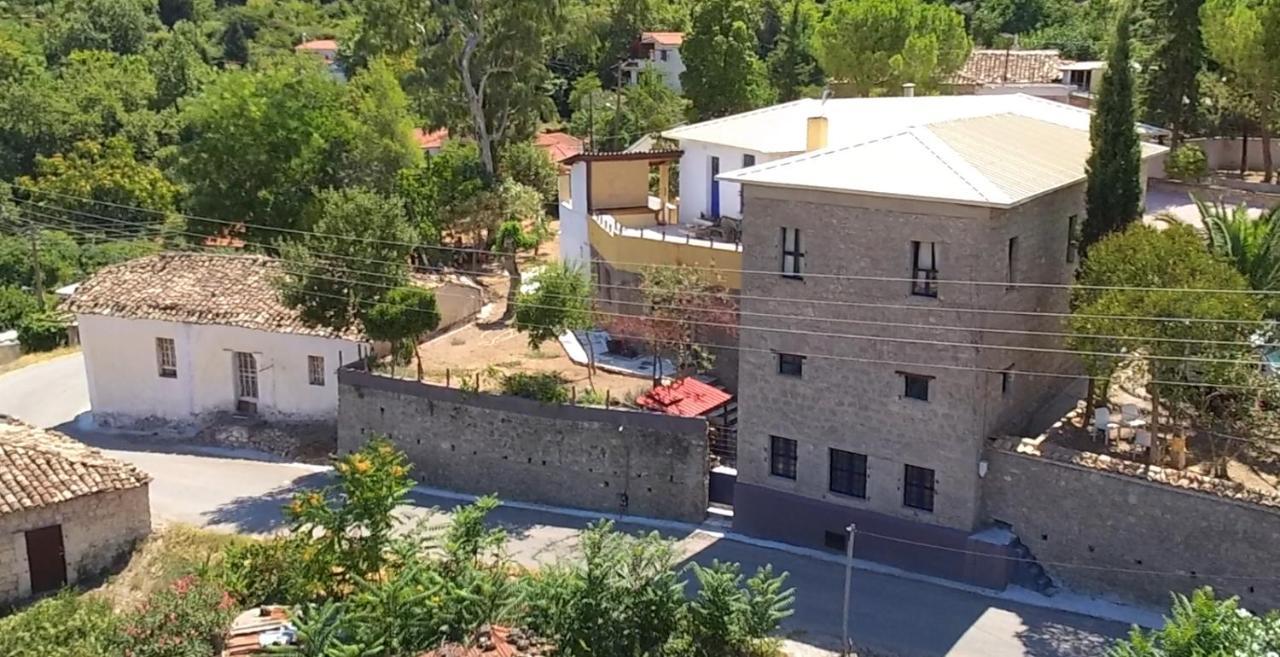 Villa The Old Olive Mill House Aegae Exterior foto