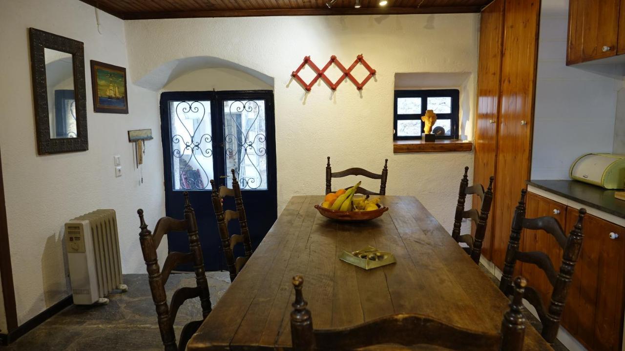 Villa The Old Olive Mill House Aegae Exterior foto