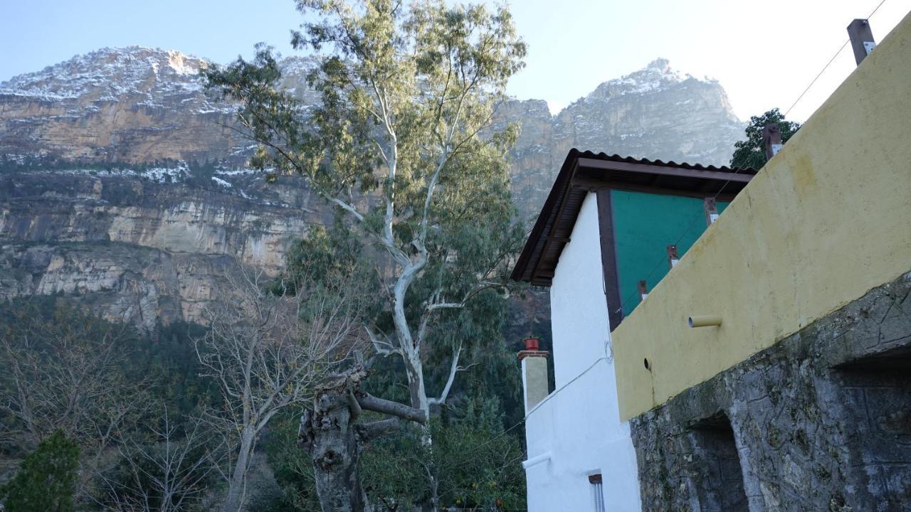 Villa The Old Olive Mill House Aegae Exterior foto