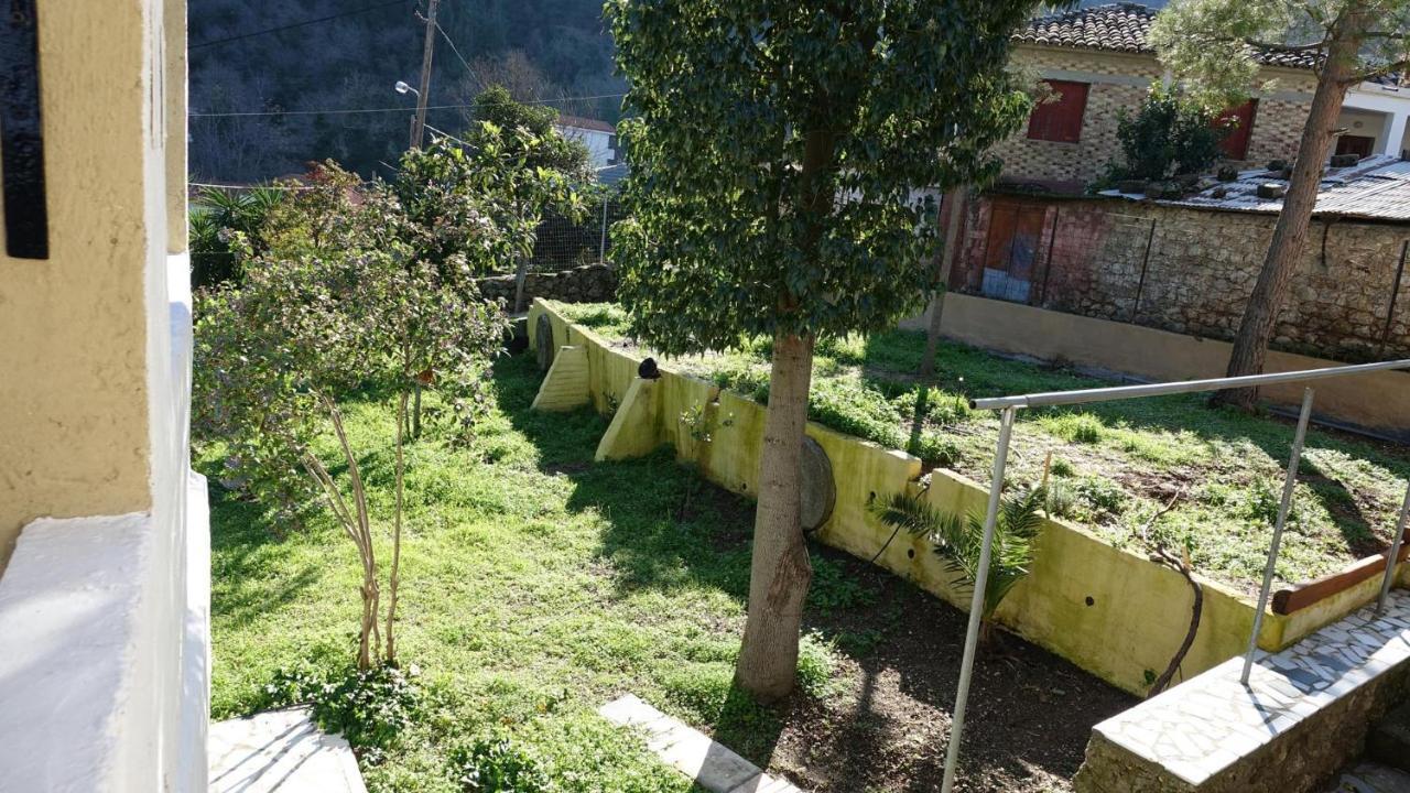 Villa The Old Olive Mill House Aegae Exterior foto