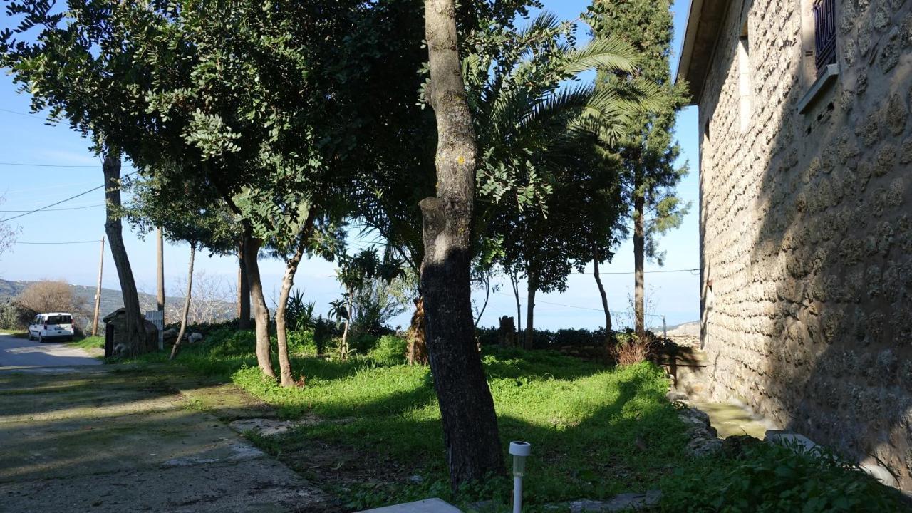 Villa The Old Olive Mill House Aegae Exterior foto