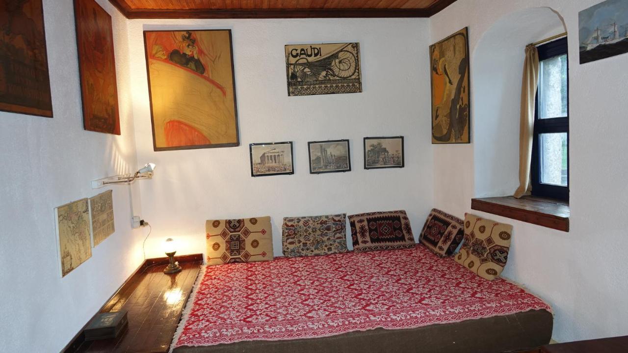 Villa The Old Olive Mill House Aegae Exterior foto
